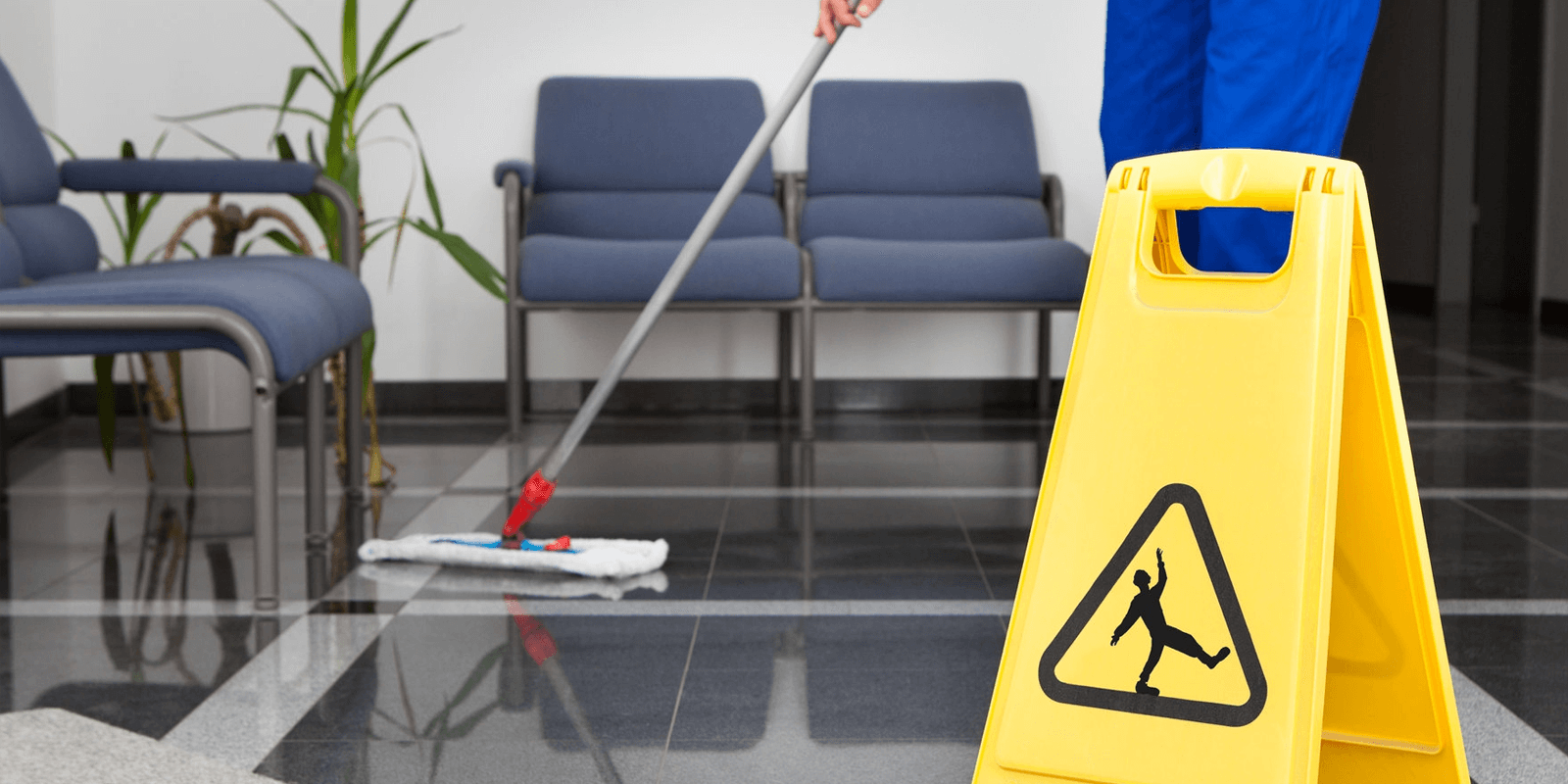 Como a limpeza e a higiene influenciam no ambiente de trabalho?